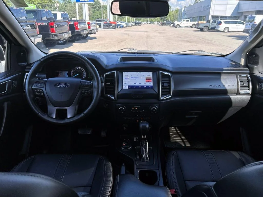 Used 2022 White Ford Lariat image 19