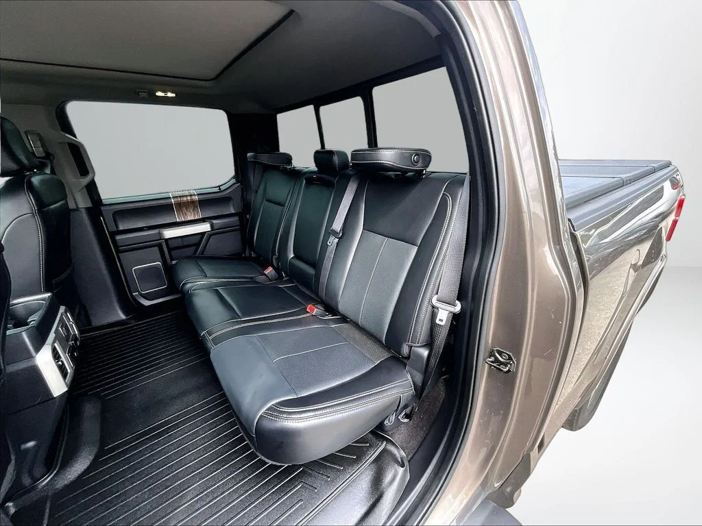 Used 2019 Gray Ford  image 28