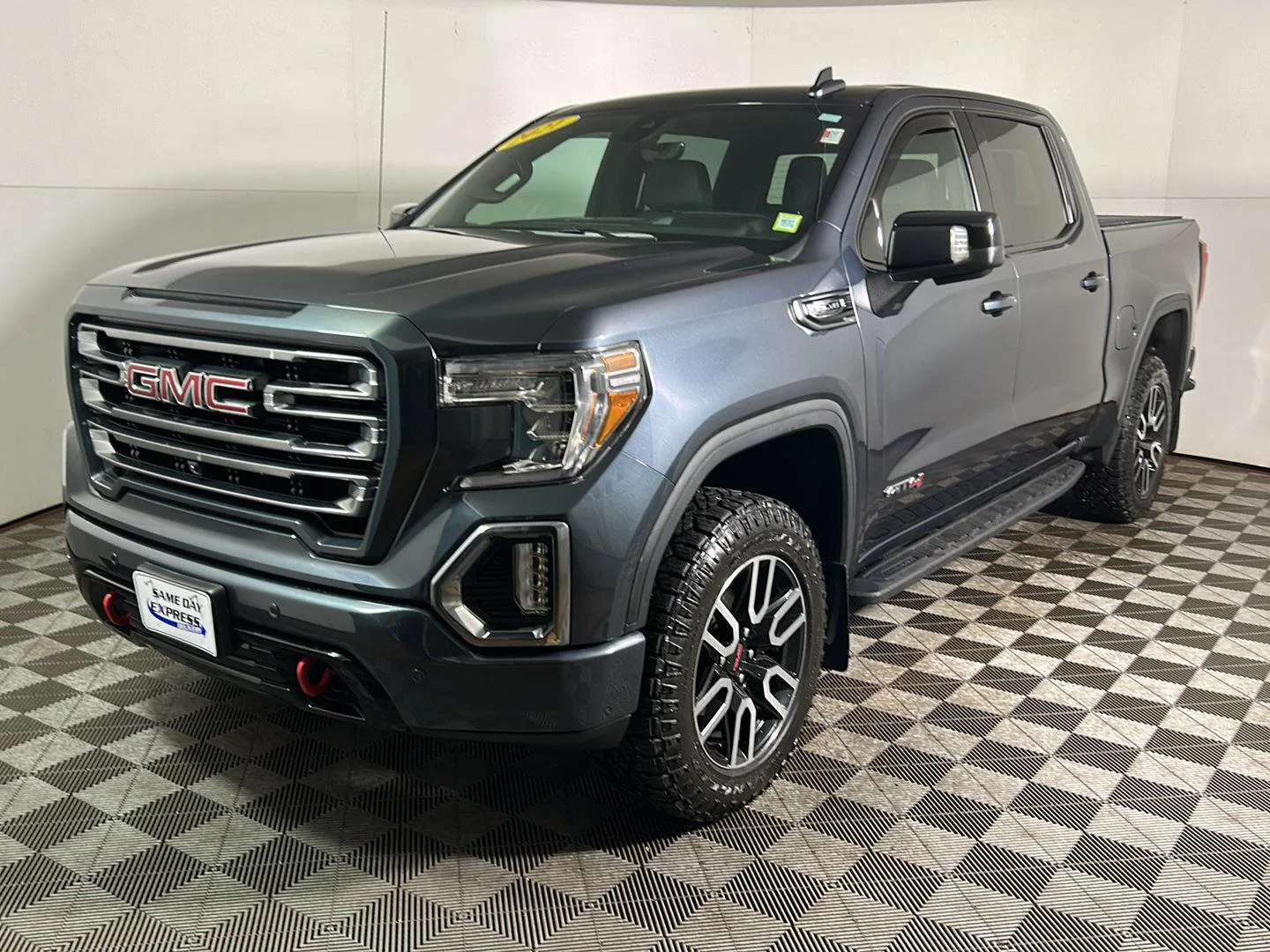 Used 2021 Dark Sky Metallic GMC AT4 image 11