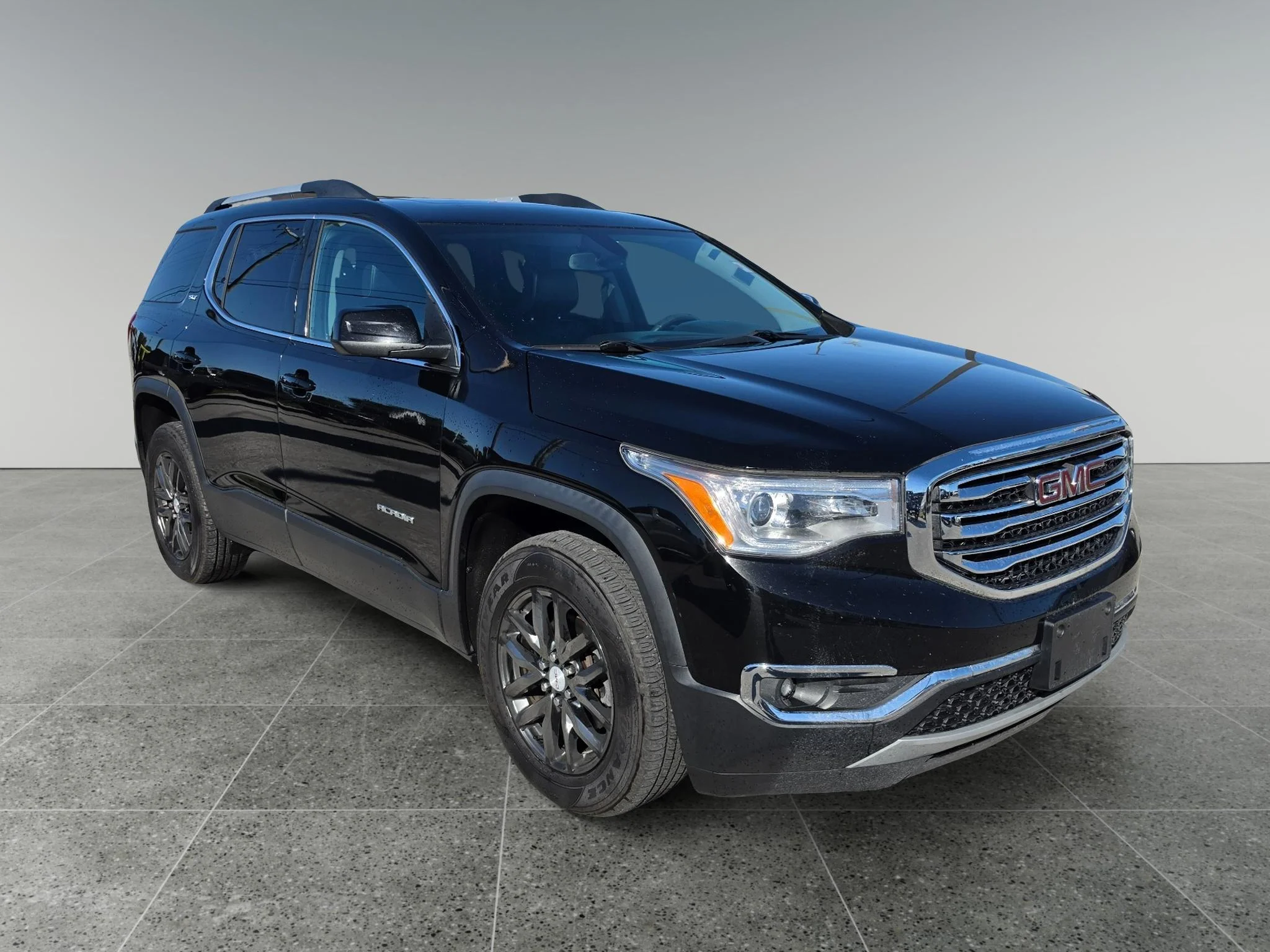 Used 2017 Ebony Twilight Metallic GMC SLT image 8
