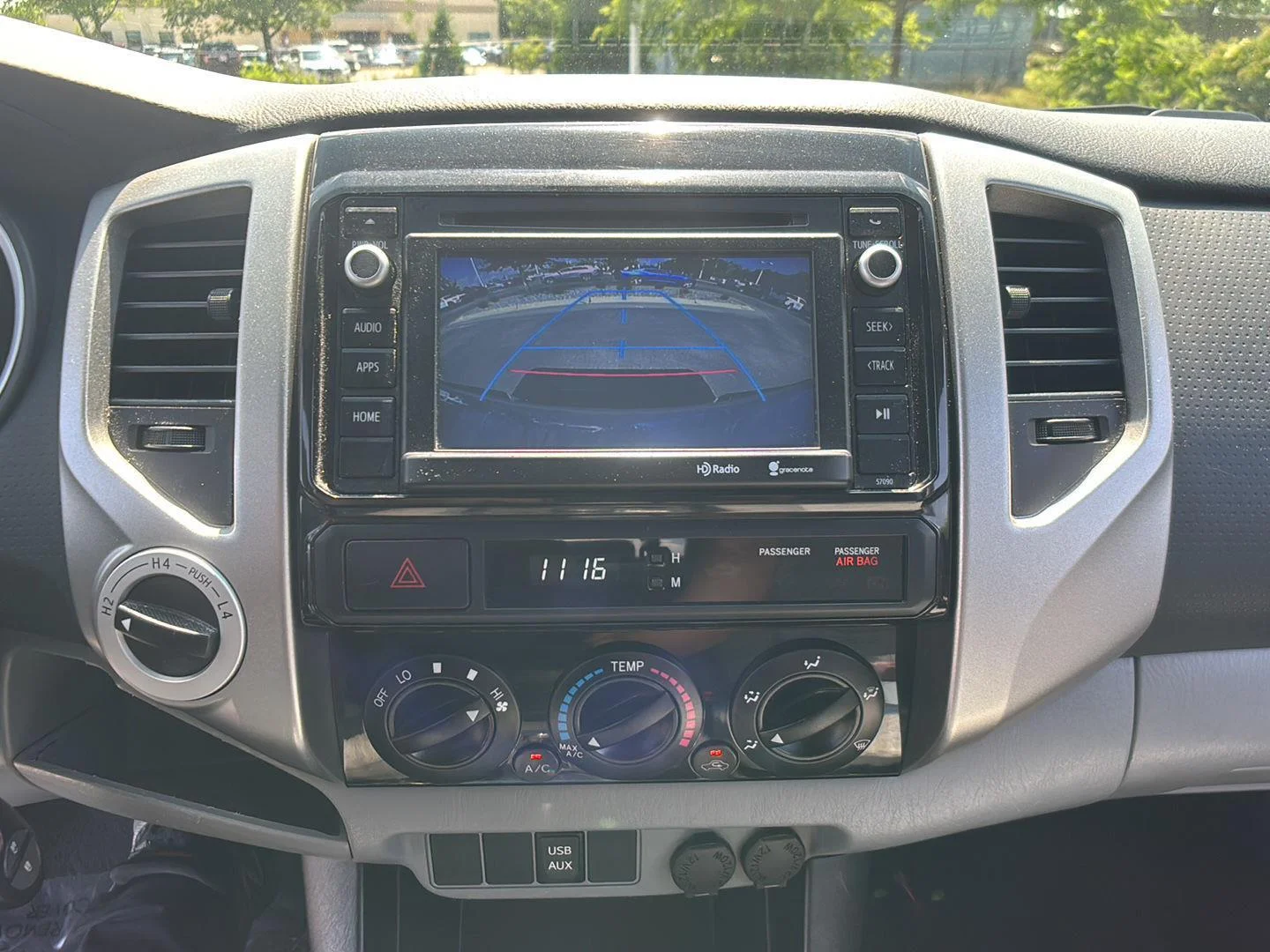 Used 2014 Silver Sky Metallic Toyota  image 33