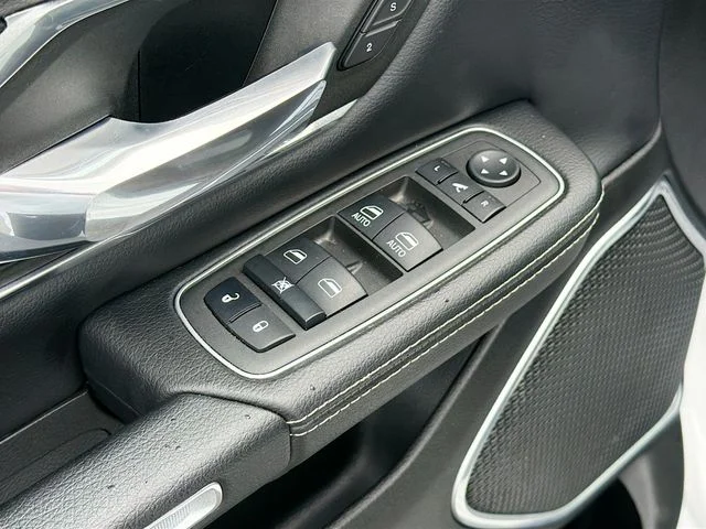 2023 RAM Ram 1500 Pickup Laramie - Photo 19