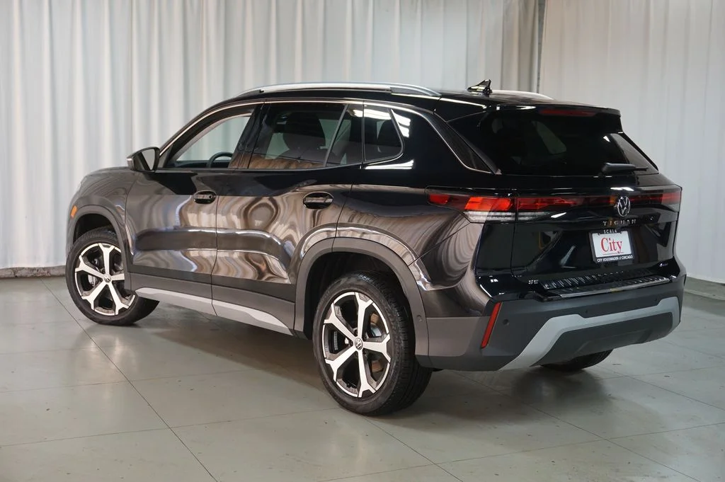 New 2026 Deep Black Volkswagen 2.0T SE image 8