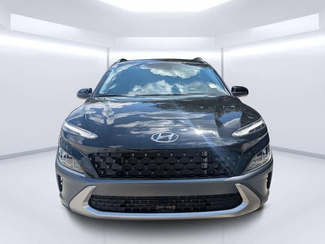 Used 2022 Black Hyundai Limited image 8