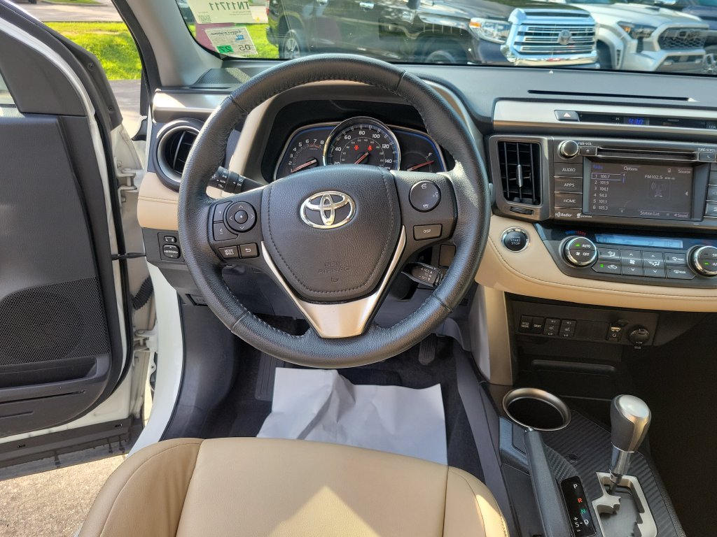 Used 2015 White Toyota Limited image 18