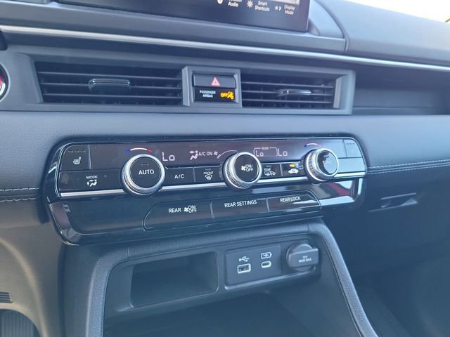 2025 Honda Pilot Touring - Photo 24