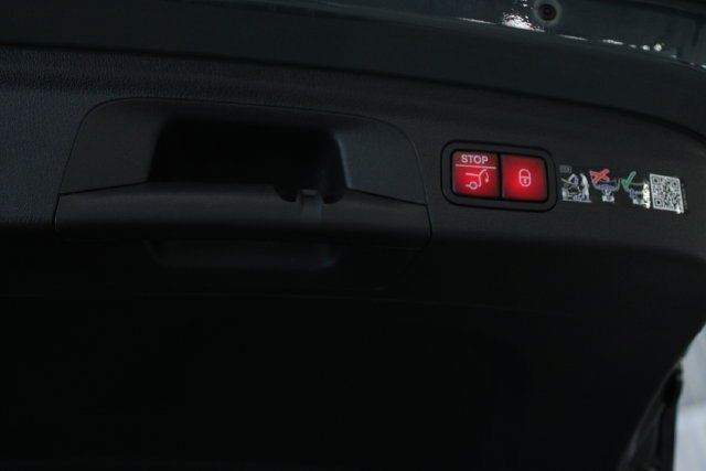 New 2027 Dark Petrol Mercedes-Benz GLE 450 image 72