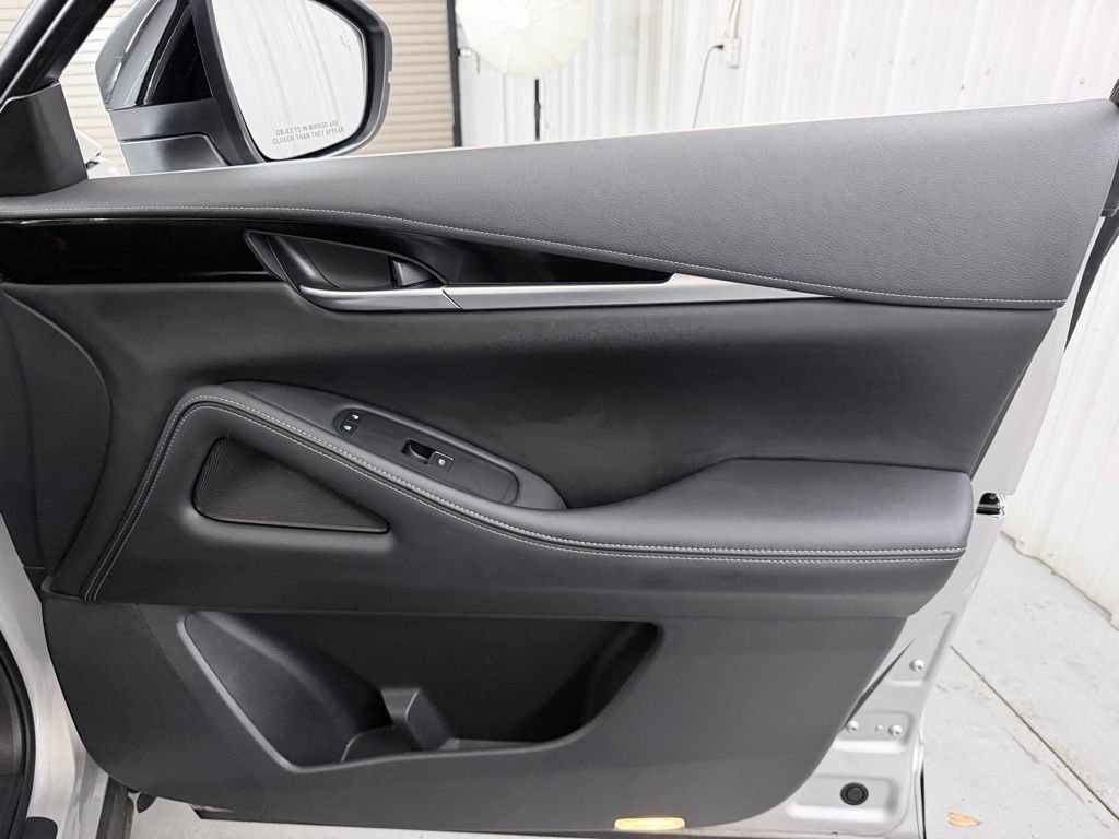 Used 2023 Silver INFINITI PURE image 42