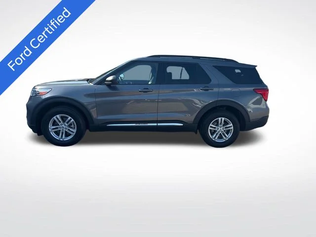 Certified Used 2023 Gray Ford XLT image 3
