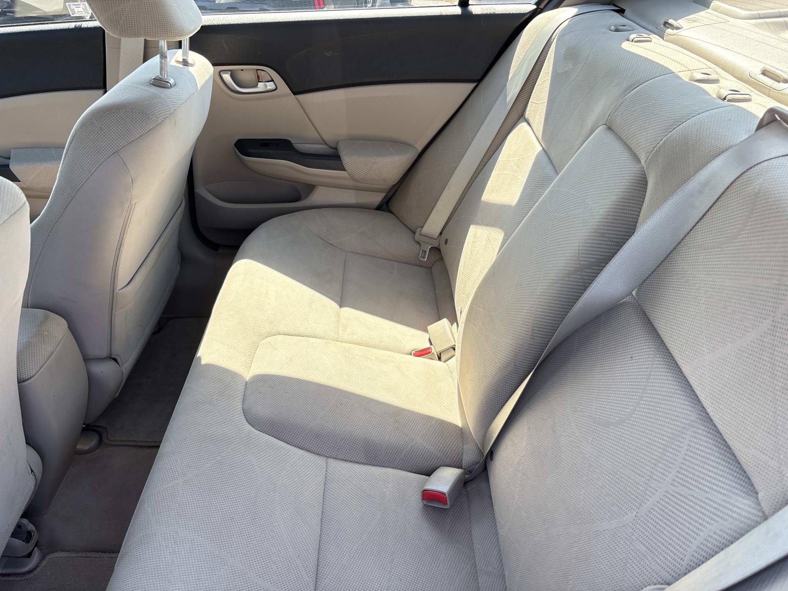 Used 2012  Honda LX image 16