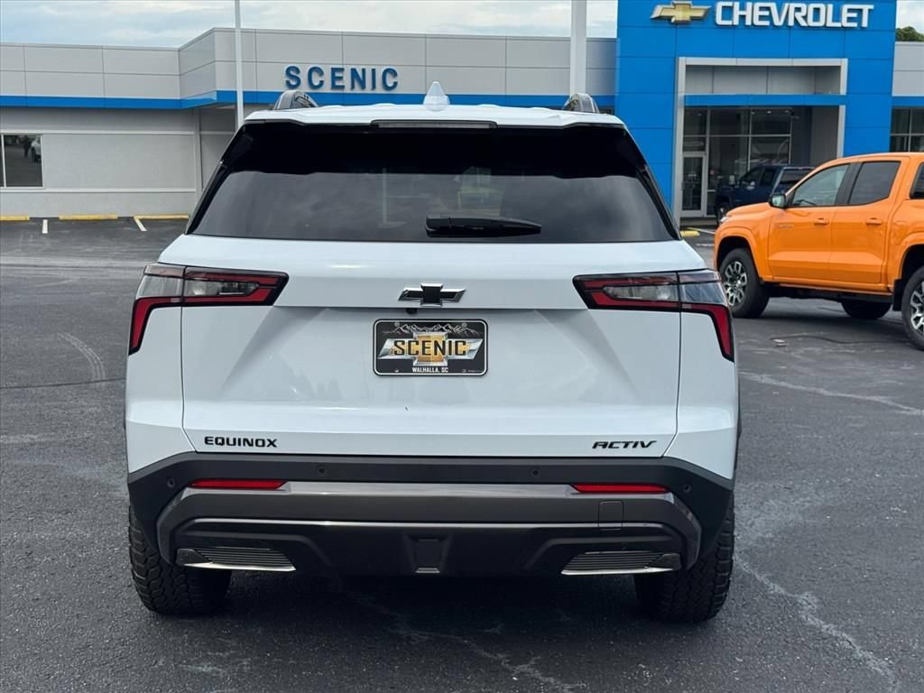 New 2026 Polar White Tricoat Chevrolet ACTIV image 4