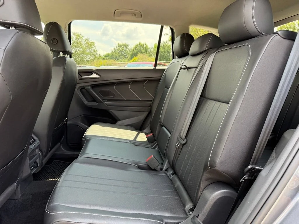 Used 2023 Gray Volkswagen 2.0T SE image 26