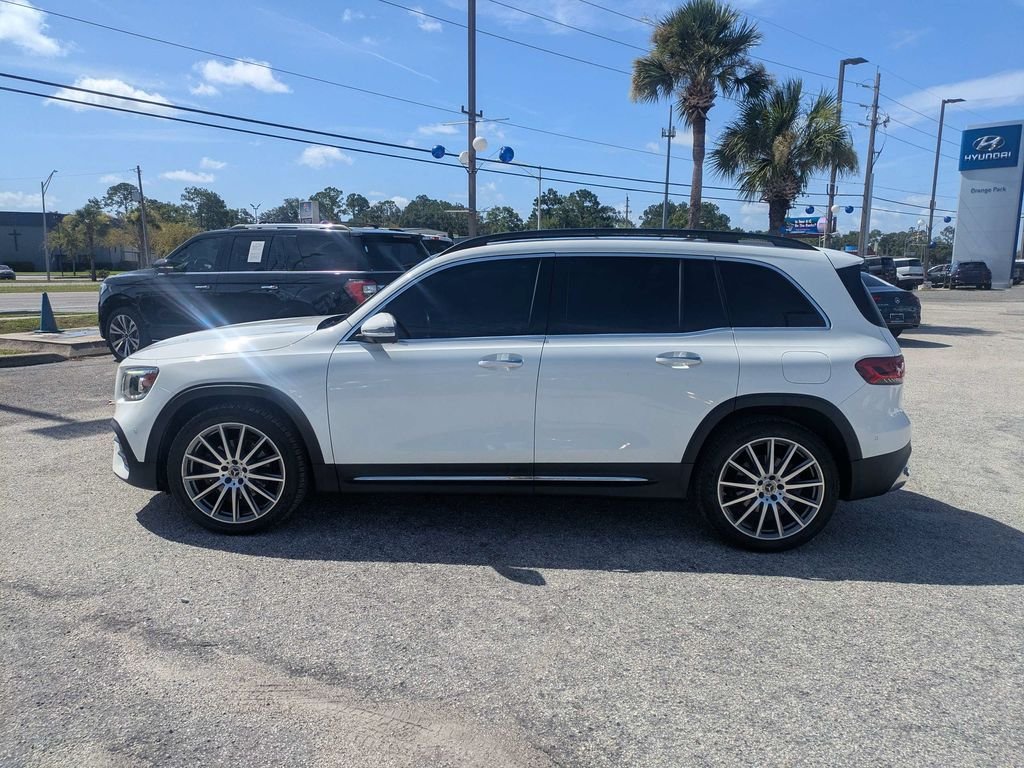 Used 2020 White Mercedes-Benz GLB 250 image 6