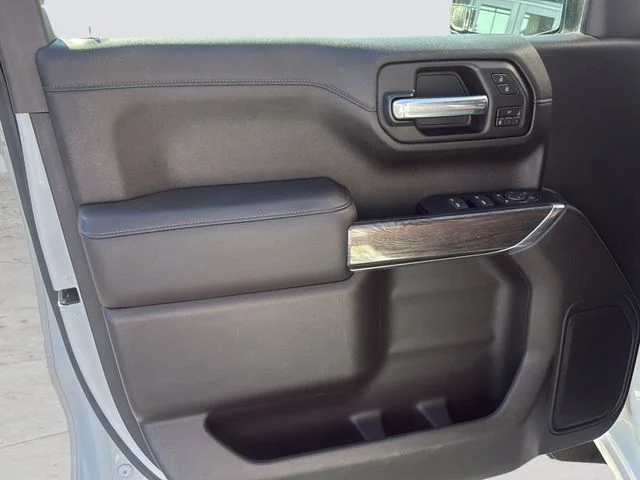 Used 2019 Beige Chevrolet LTZ image 21