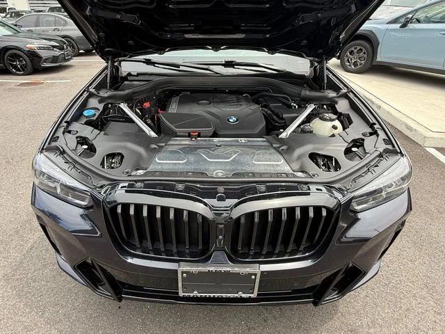 Used 2023 Carbon Black Metallic BMW xDrive30i image 26