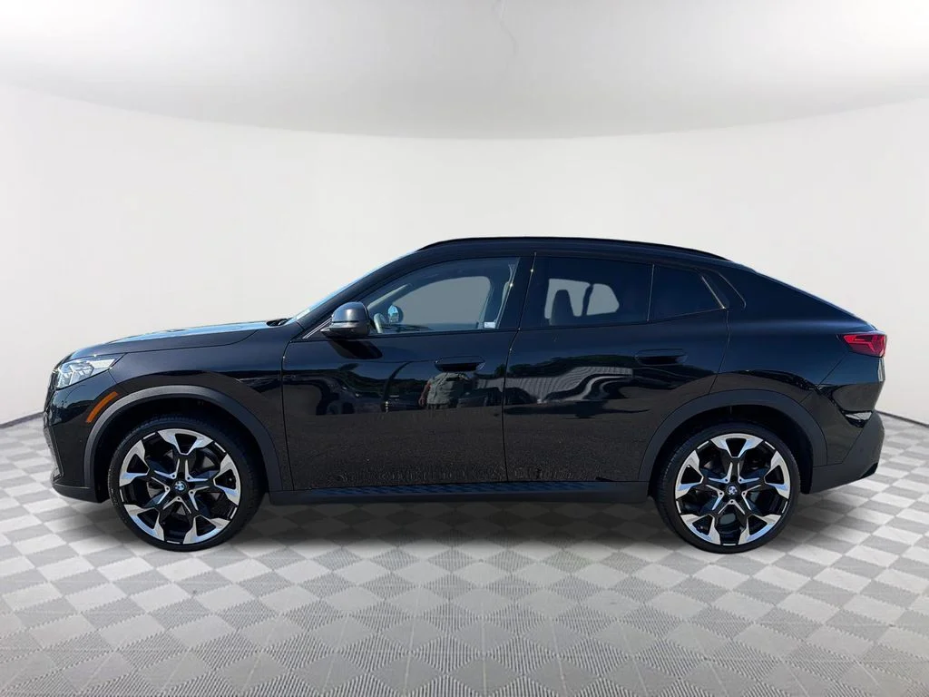 Used 2025 Black BMW xDrive28i image 8