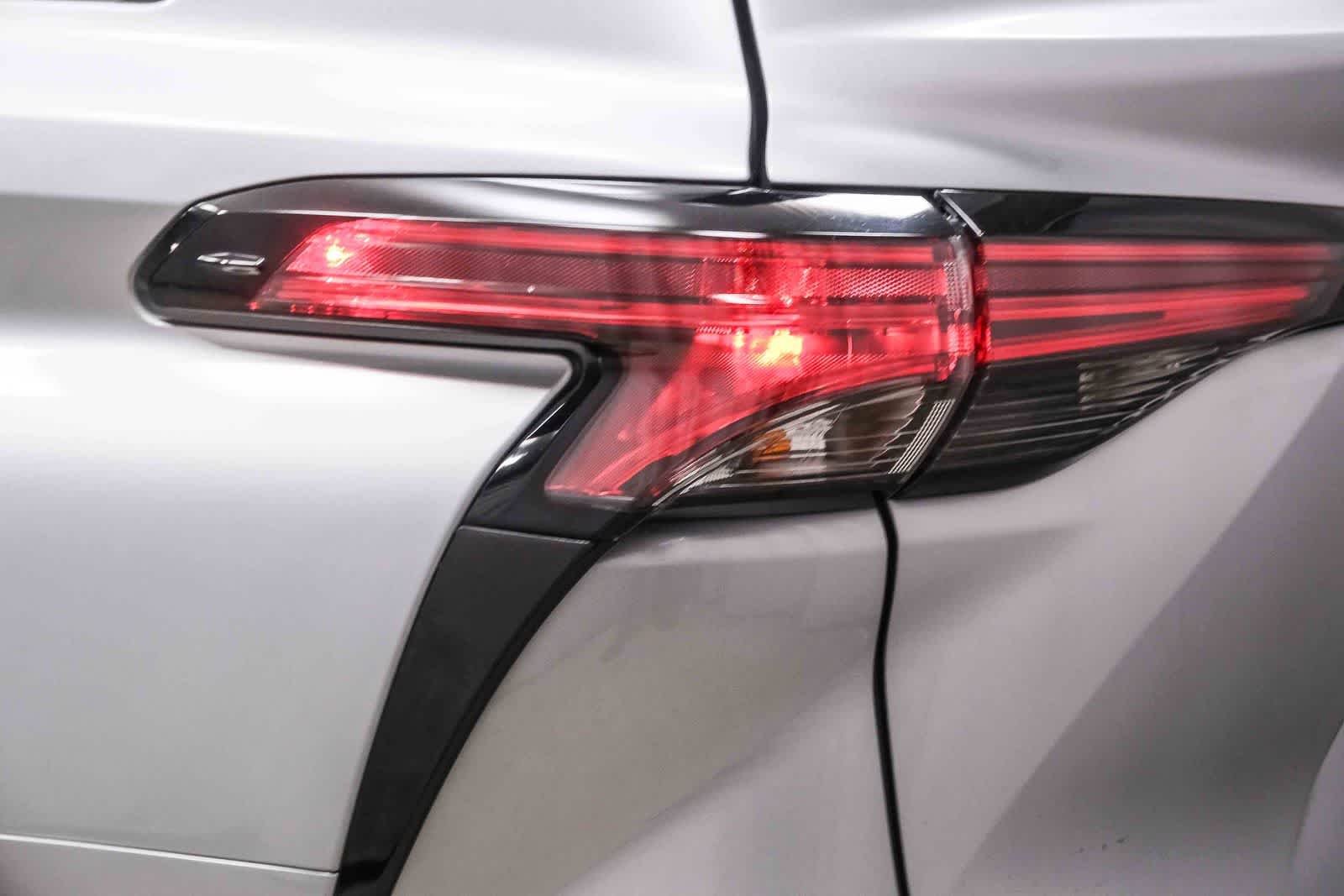 Used 2021 Celestial Silver Metallic Toyota XLE image 7