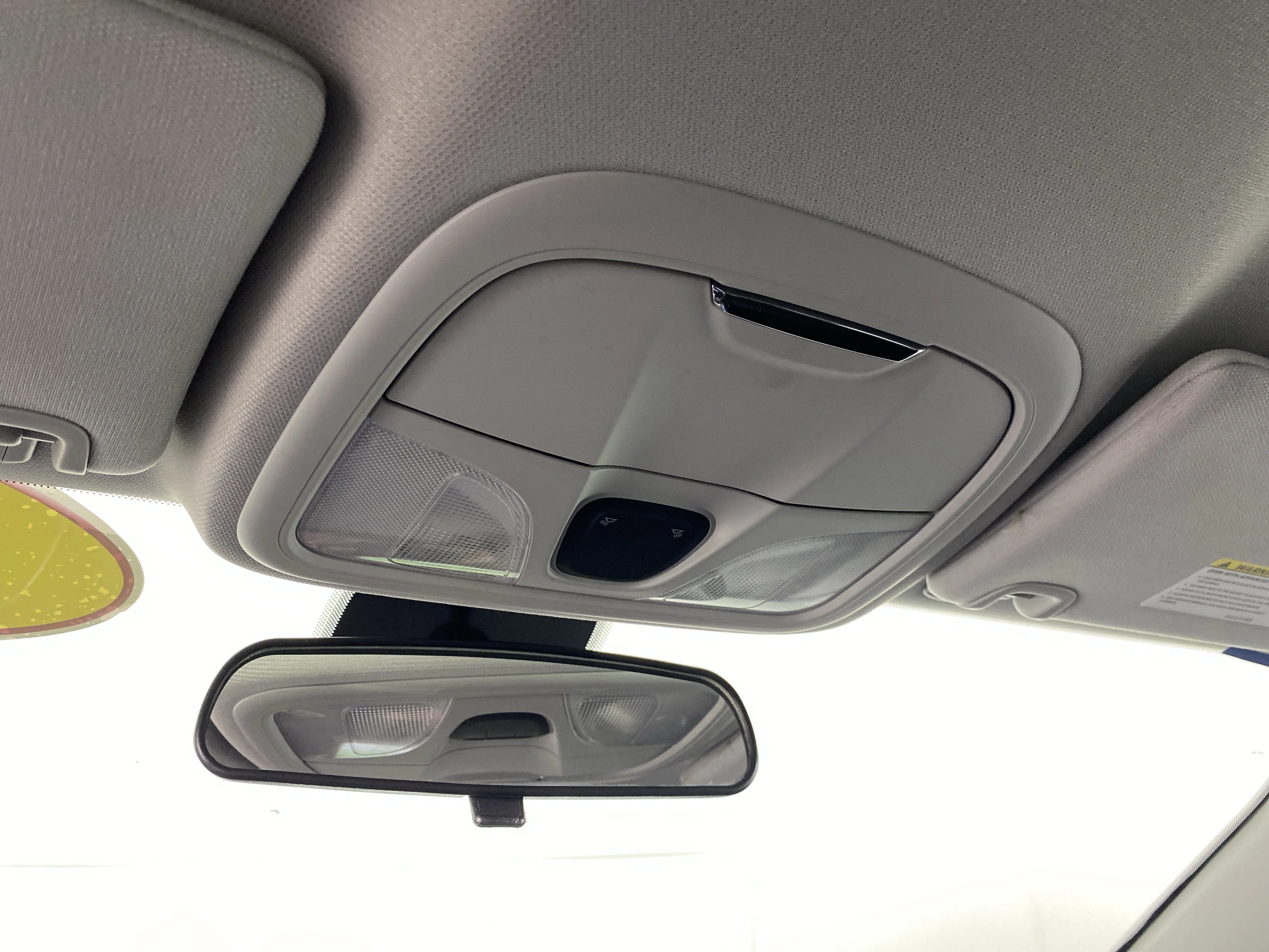 Used 2019 Light Brownstone Pearlcoat Jeep Latitude image 25