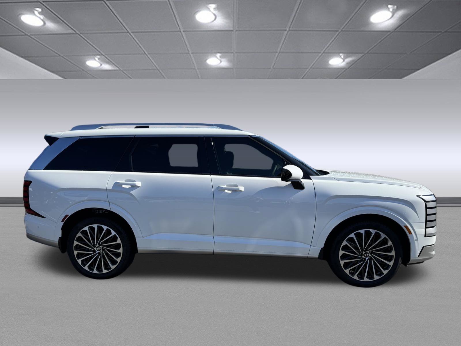 New 2026 Creamy White Pearl Hyundai Calligraphy image 4