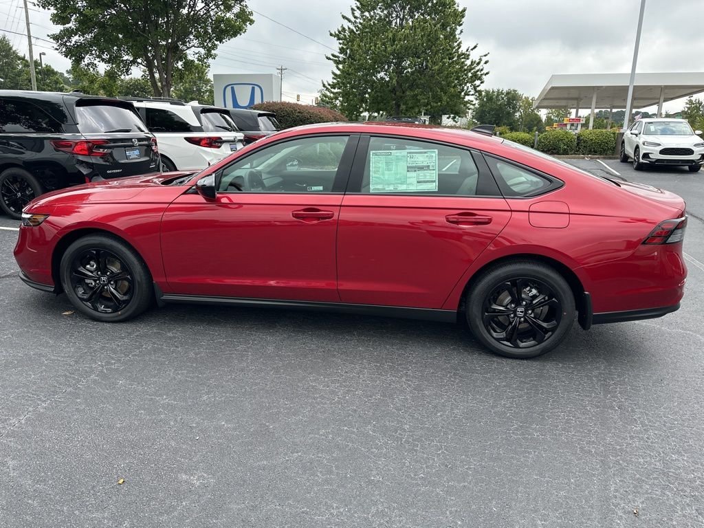 2025 Honda Accord SE - Photo 6