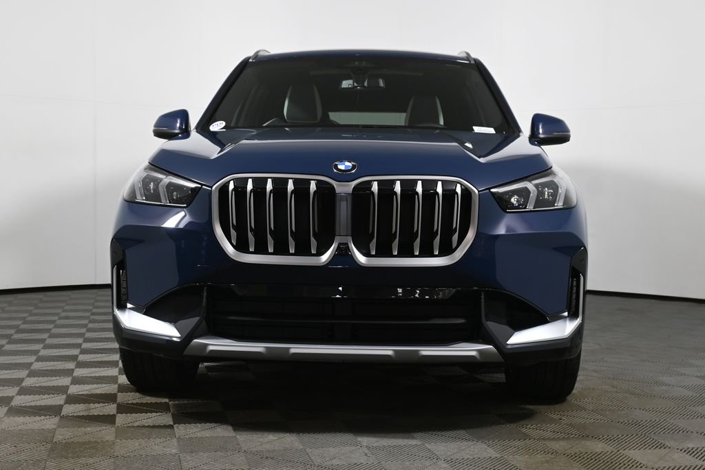 Used 2026 Blue BMW xDrive28i image 10