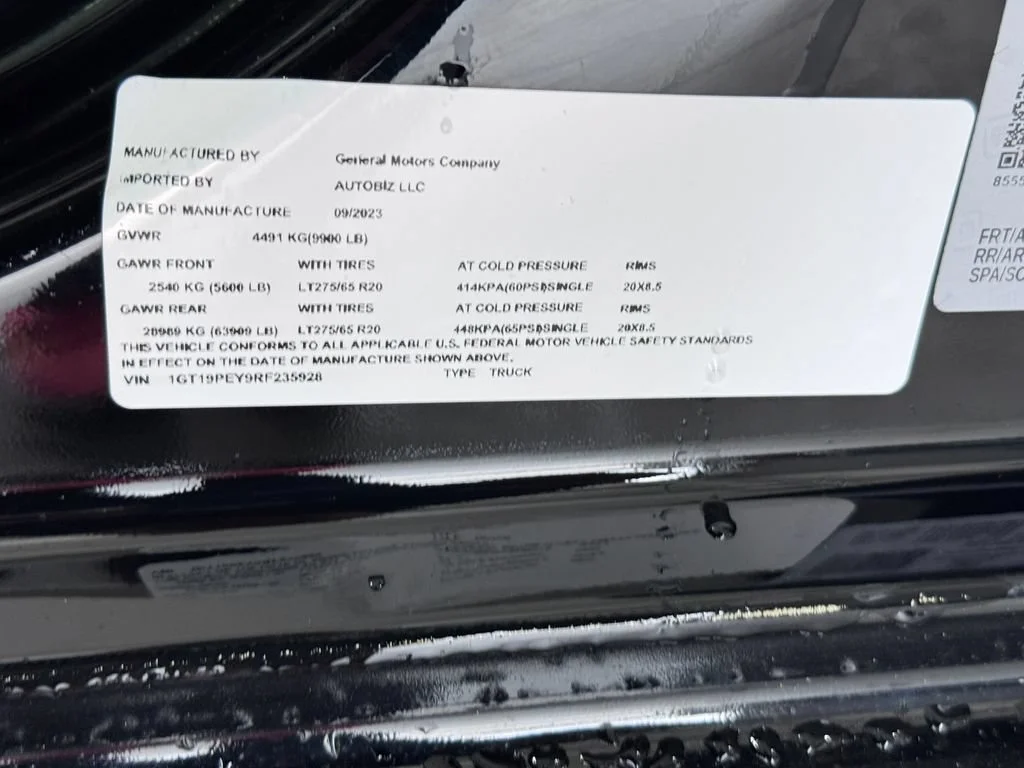 Certified Used 2024 Onyx Black GMC AT4 image 10