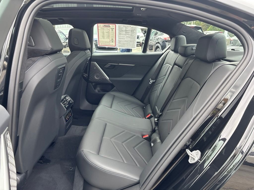 Used 2026 Black BMW 550e xDrive image 12