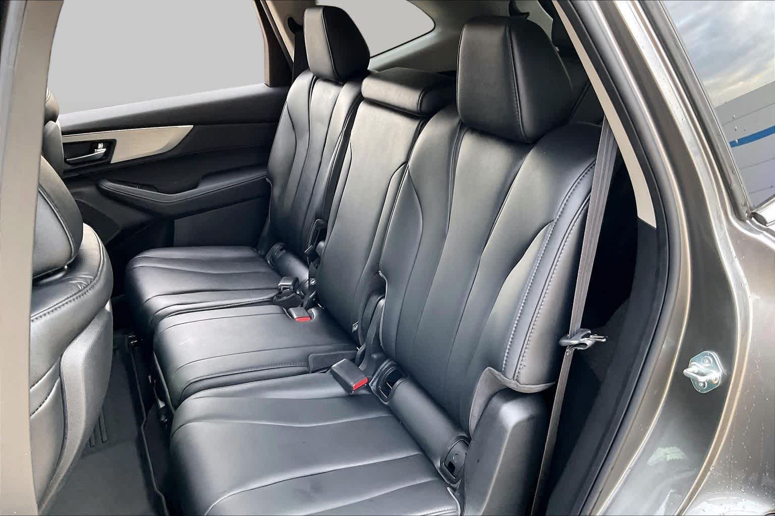 Used 2024 Liquid Carbon Metallic Acura  image 19