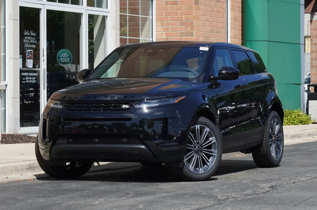 New 2026 Santorini Black Land Rover S image 1