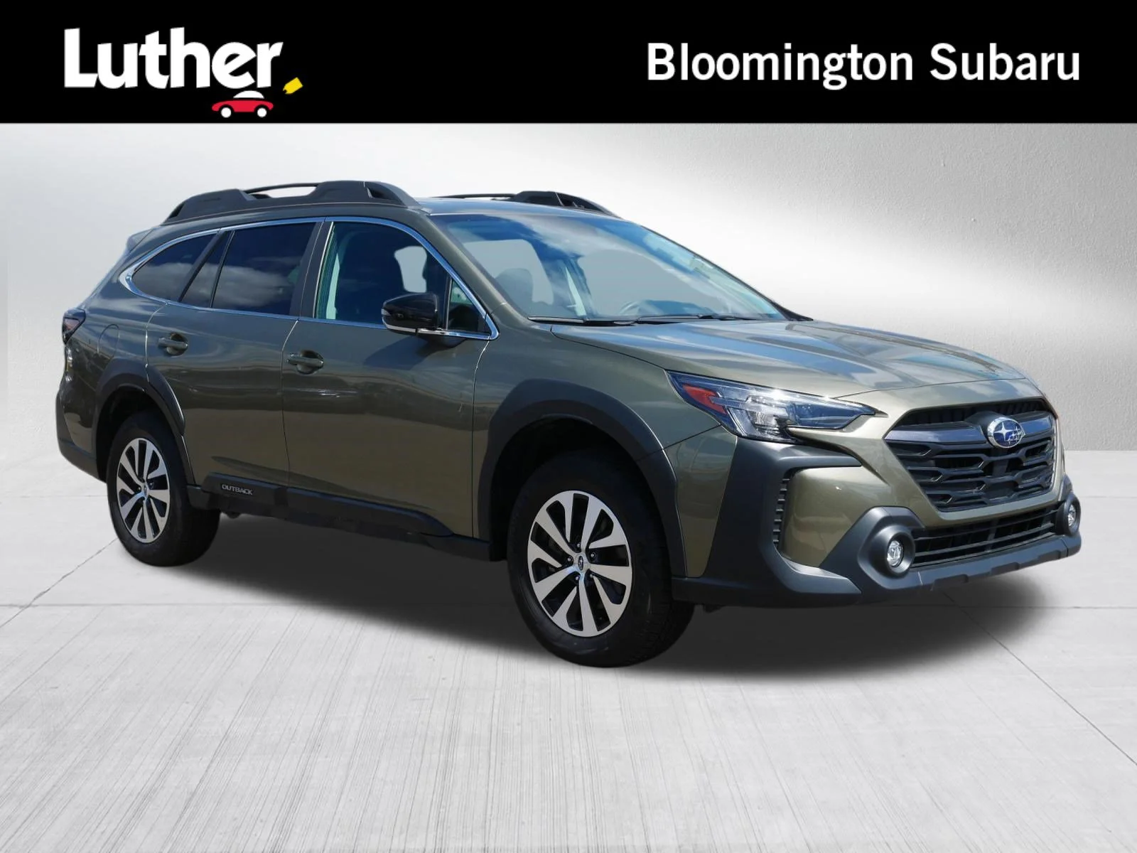 2025 Subaru Outback Premium's photo