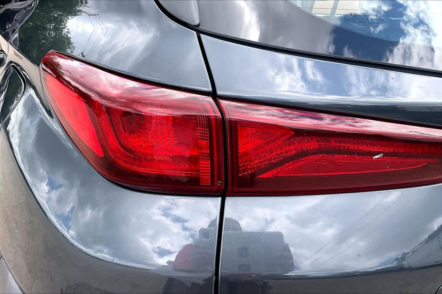 Used 2019 Thunder Gray Hyundai SE image 28