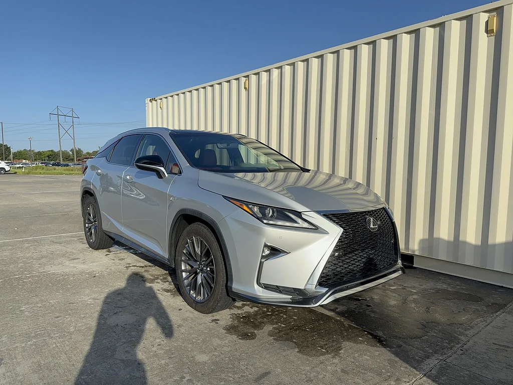 Used 2016 Silver Lining Metallic Lexus F SPORT image 1