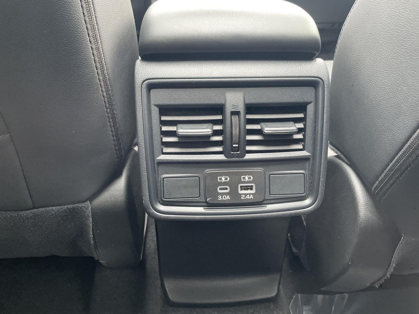 Used 2025 River Rock Pearl Subaru Premium image 27