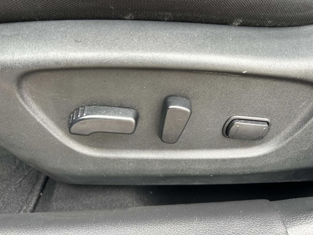 Used 2018 Magnetic Black Nissan SV image 29