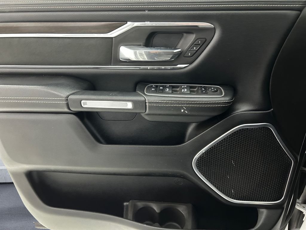 Used 2022 White Ram Laramie image 12