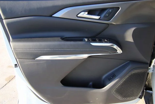 2026 Chevrolet Traverse LT - Photo 12