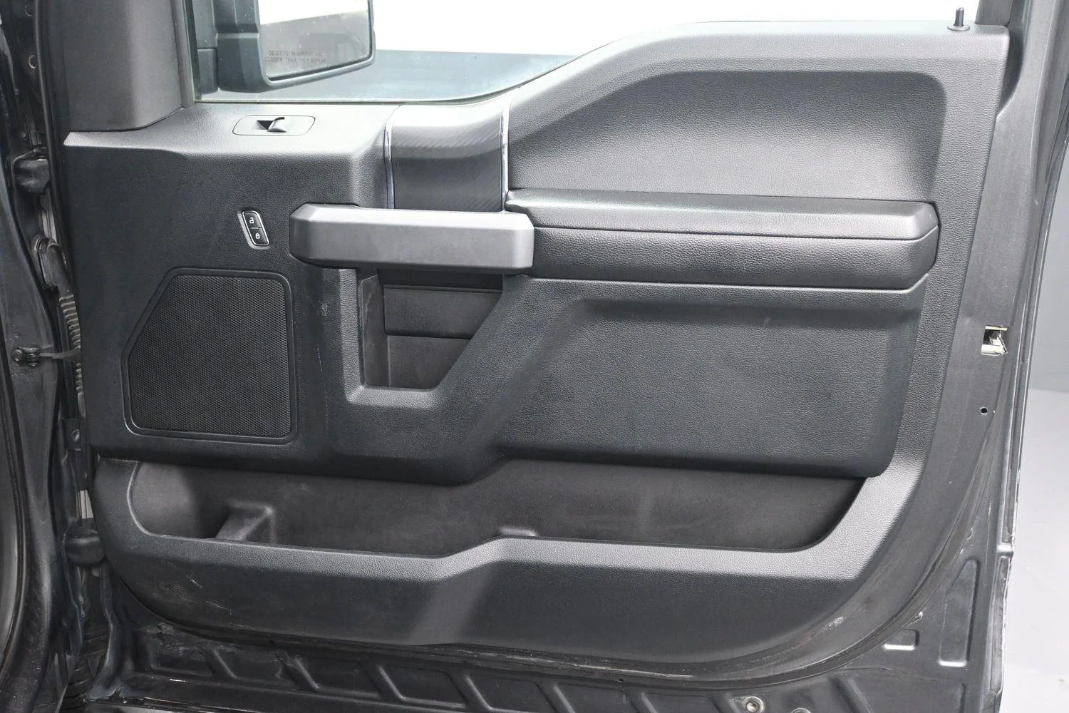 Used 2018 Magnetic Ford XLT image 8
