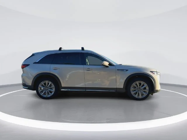 Used 2026 Silver Mazda 3.3 Turbo Premium Plus image 9