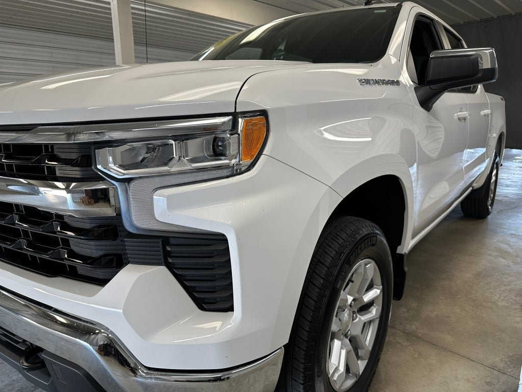 2023 Chevrolet Silverado 1500 LT - Photo 33