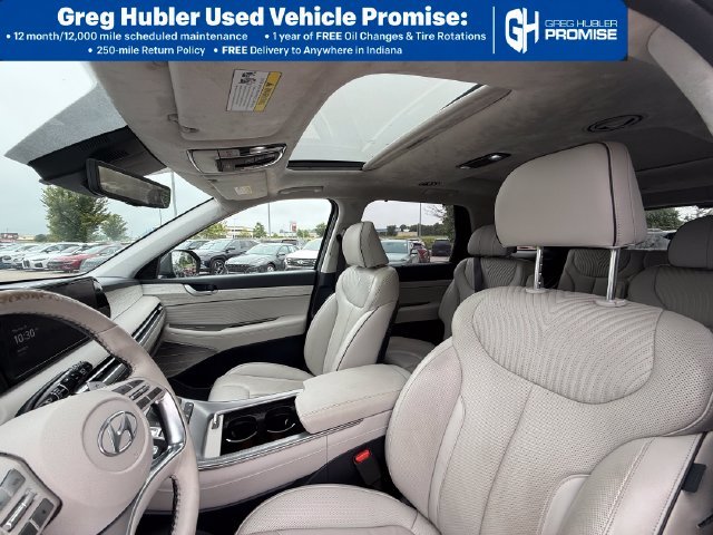 Used 2023 Gray Hyundai Calligraphy image 20