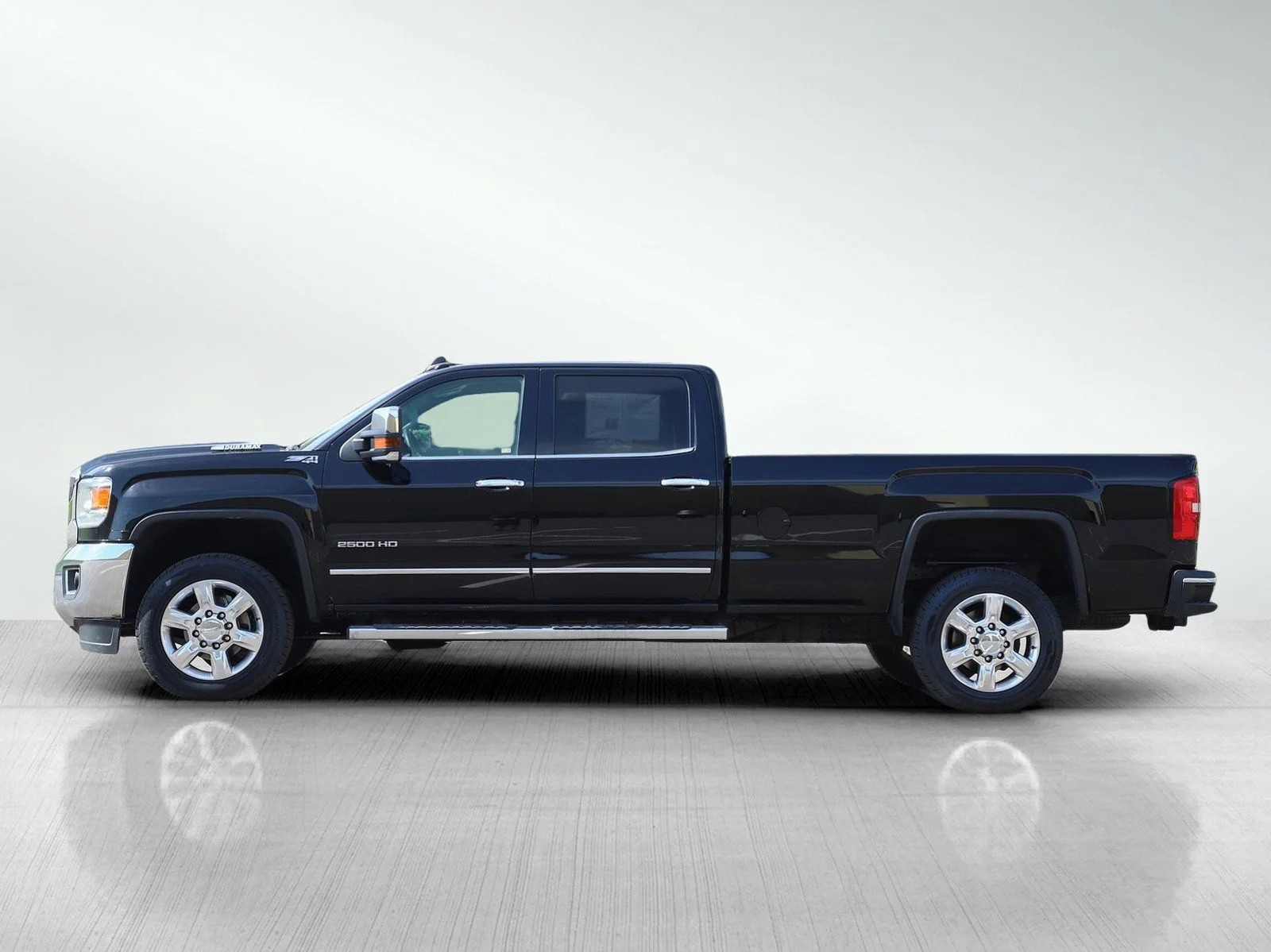 Used 2019 GMC Sierra 2500HD SLT with VIN 1GT12REY0KF250789 for sale in Roseville, Minnesota