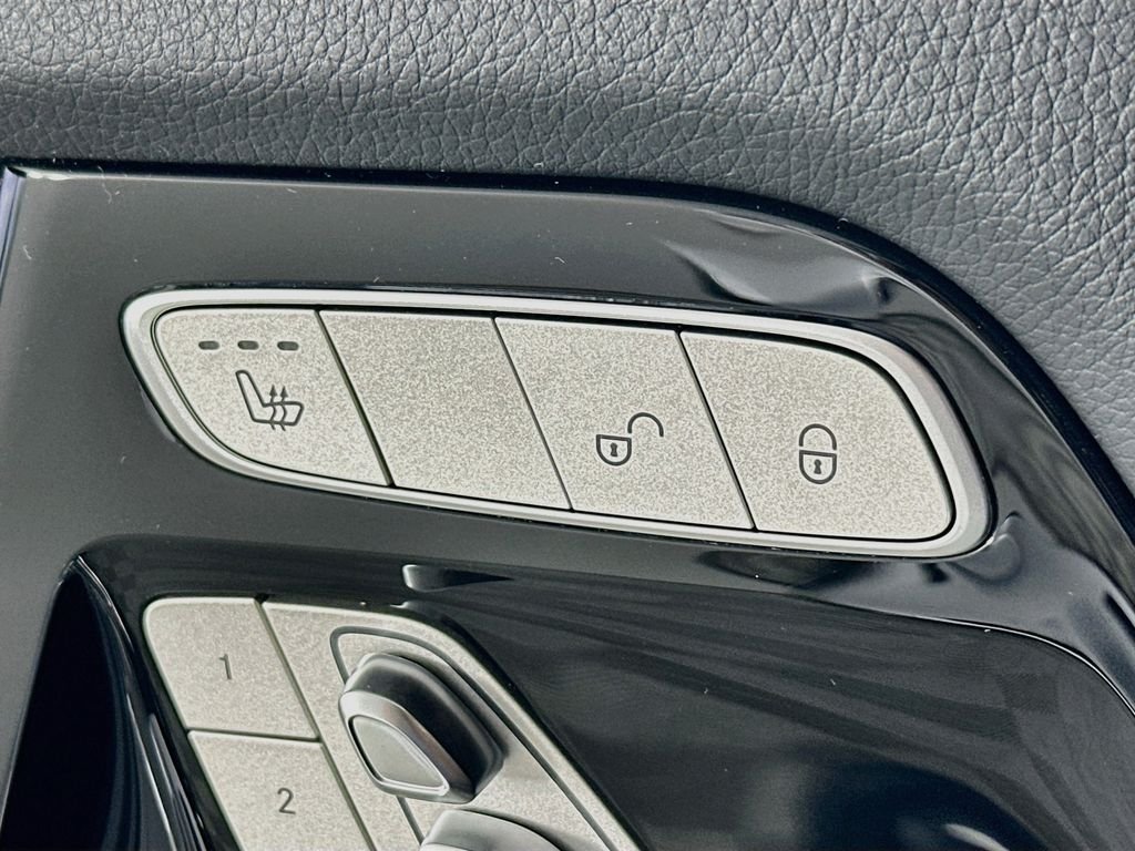 New 2027 Iridium Silver Mercedes-Benz G 580 image 21