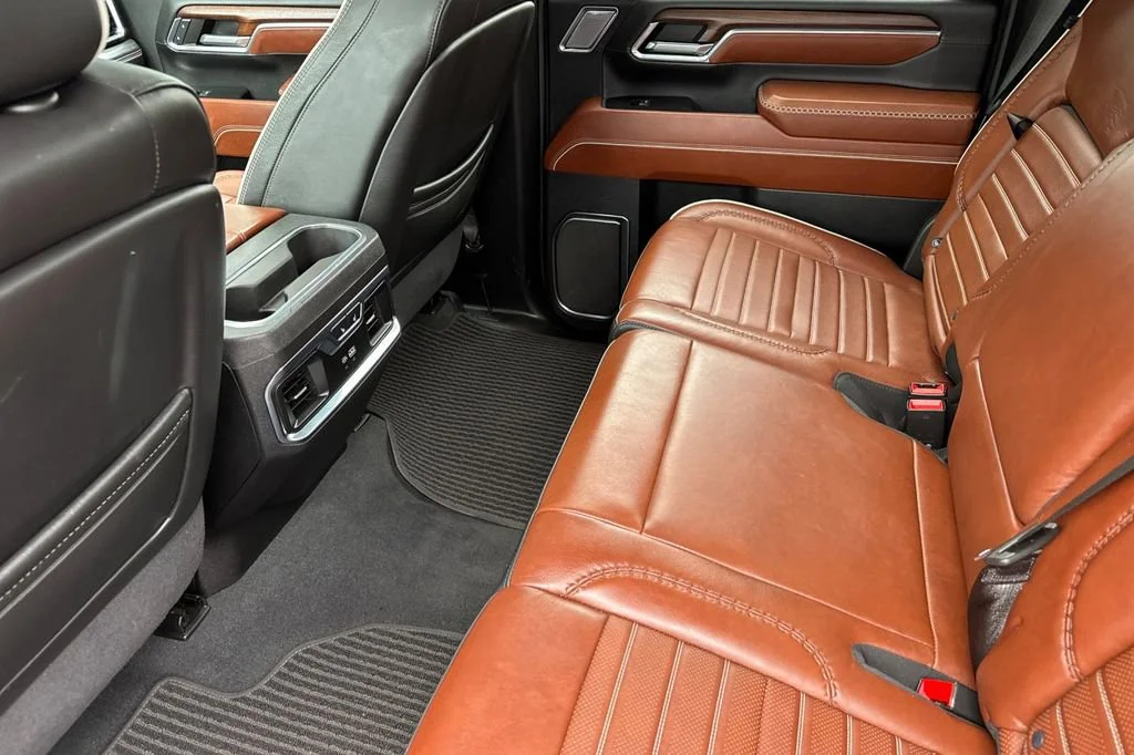 2024 GMC Sierra 3500HD Denali Ultimate - Photo 12
