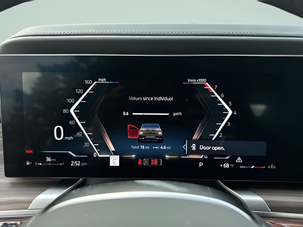 2026 BMW 7 Series 740i - Photo 19