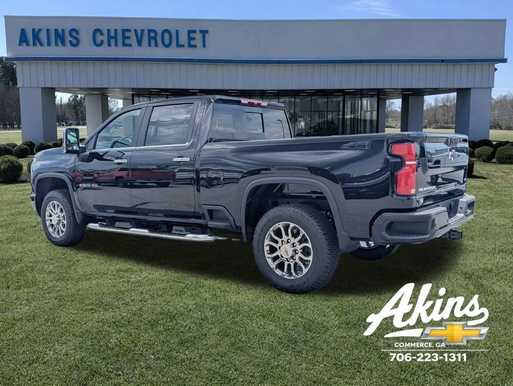 New 2026 Black Chevrolet LT image 7