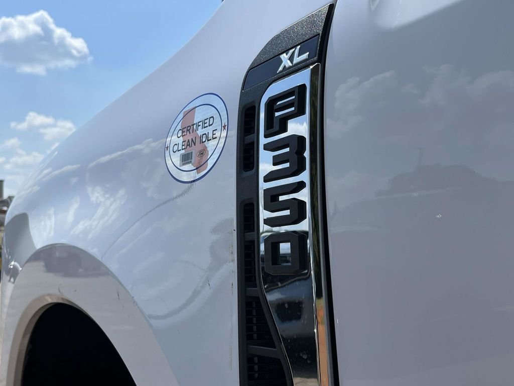 New 2026 Oxford White Ford F-350® XL image 8