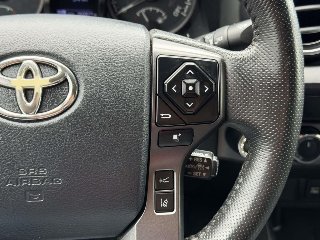 Used 2018 Red Toyota TRD Off-Road image 10