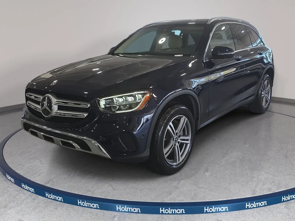 Used 2022 Lunar Blue Metallic Mercedes-Benz GLC 300 image 1