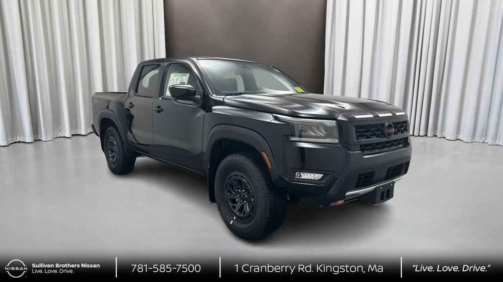 New 2026 Black Nissan PRO-4X image 3
