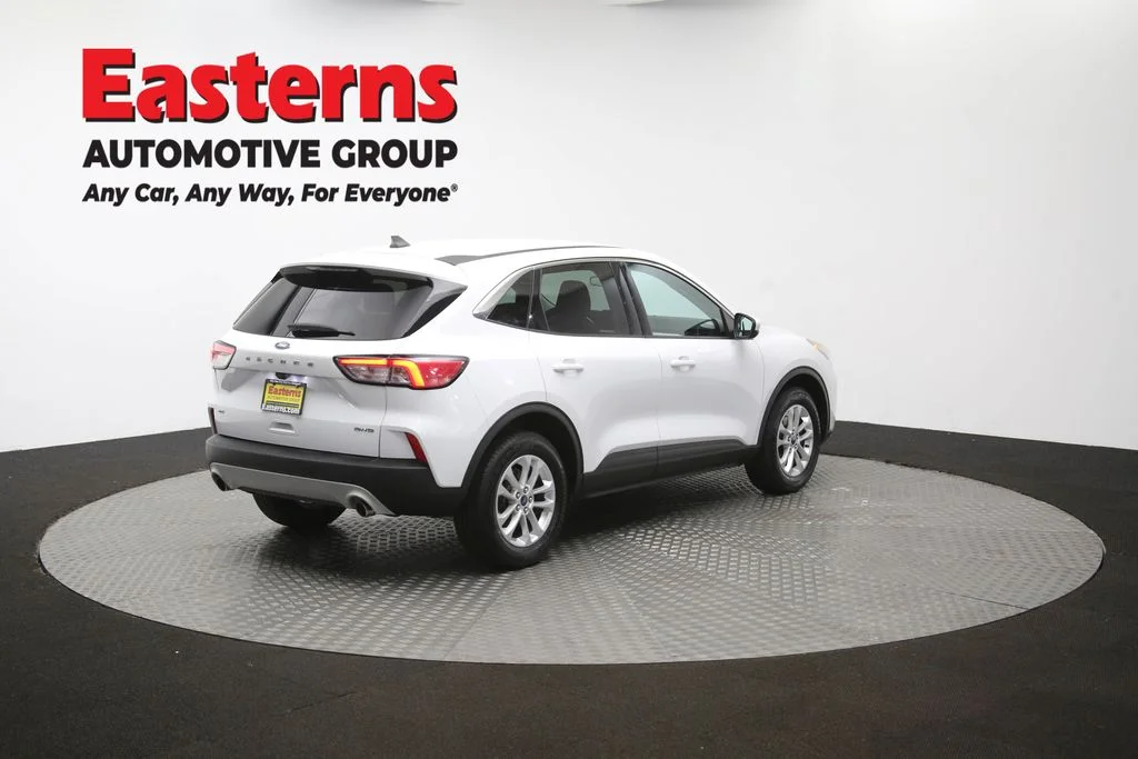 Used 2021 White Ford SE image 41